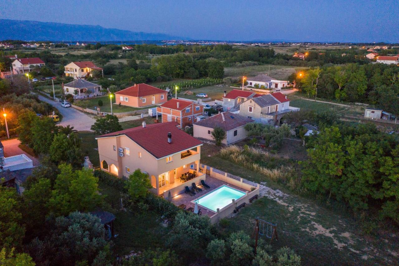 Nelly Apartments Привлака Экстерьер фото