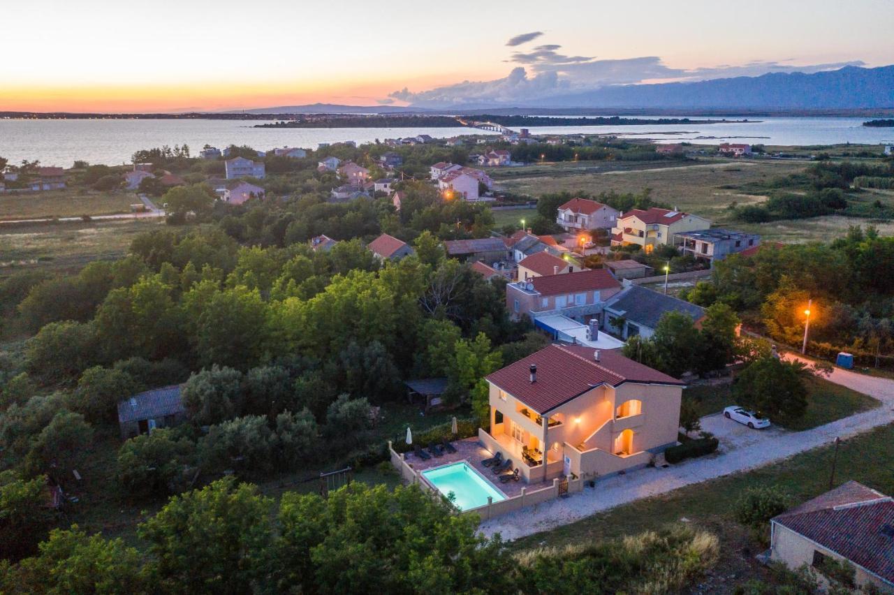 Nelly Apartments Привлака Экстерьер фото