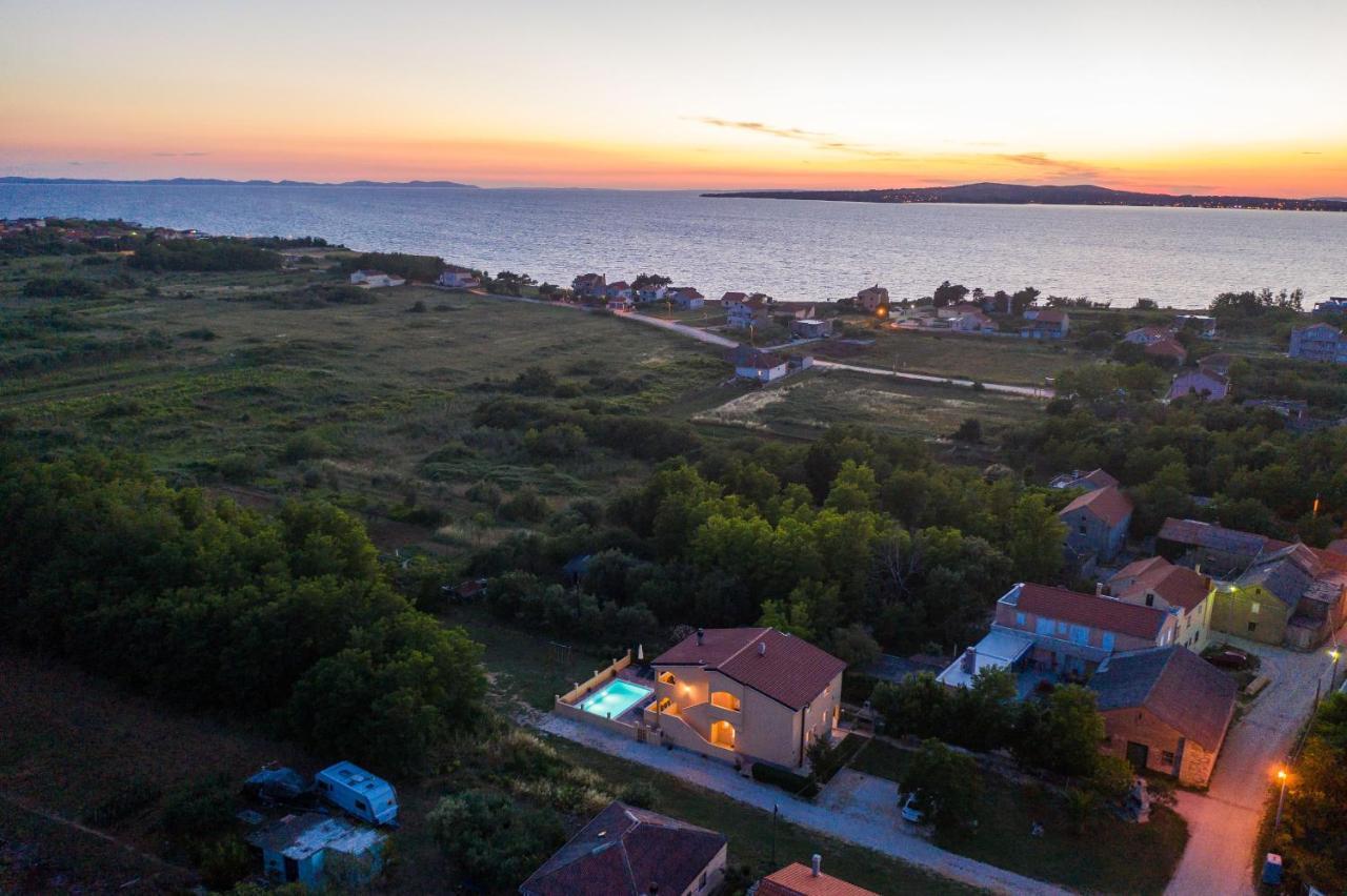 Nelly Apartments Привлака Экстерьер фото